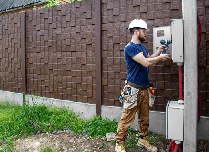 Cara Memasang Panel Listrik Rumah dengan Aman